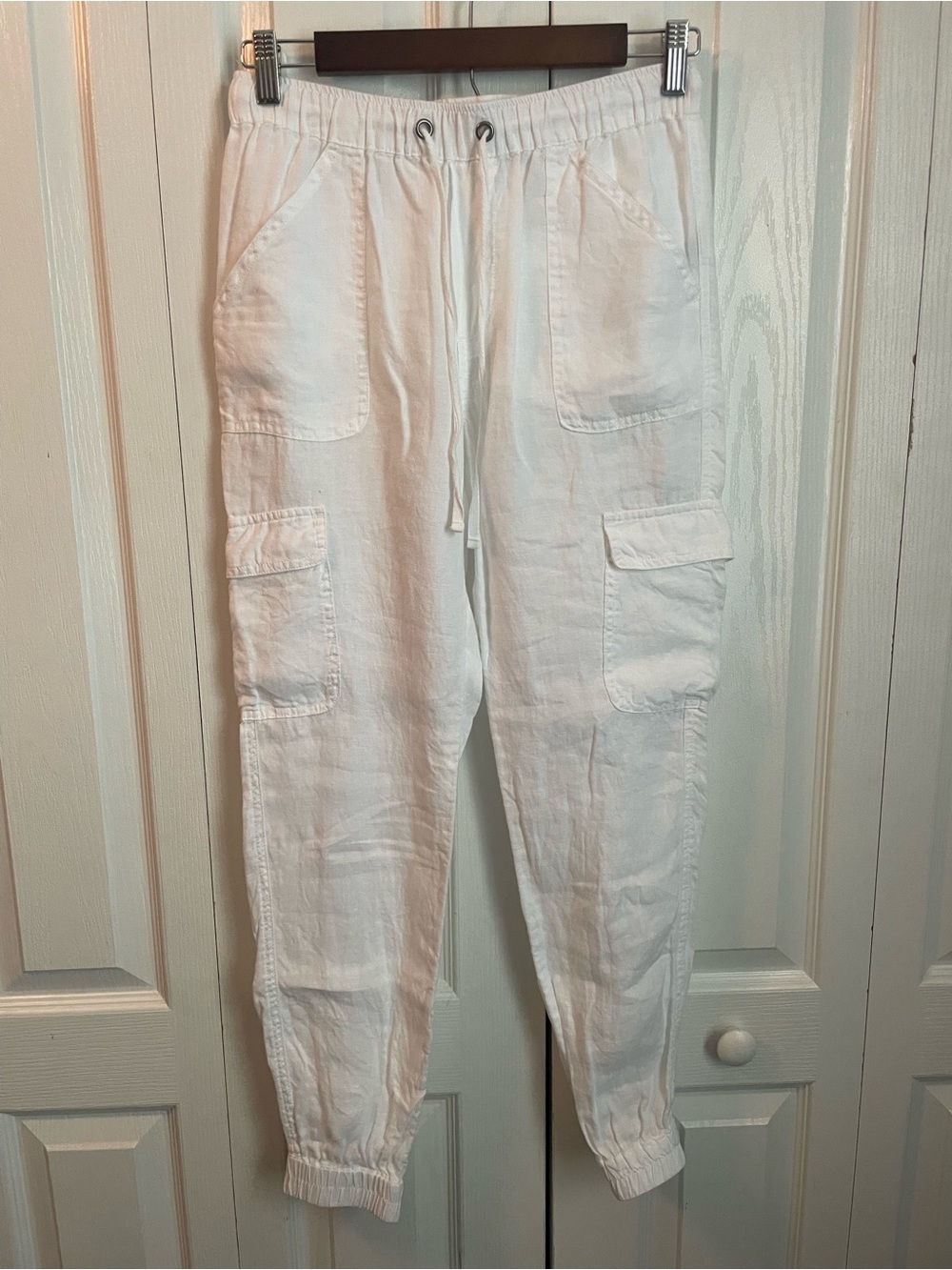 Nicole Miller White 100% Linen Cargo Joggers, XS